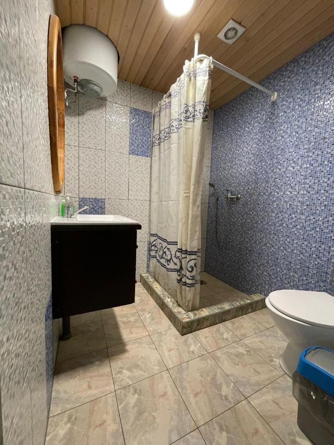 Guest House Pitagi Kosrags ภายนอก รูปภาพ