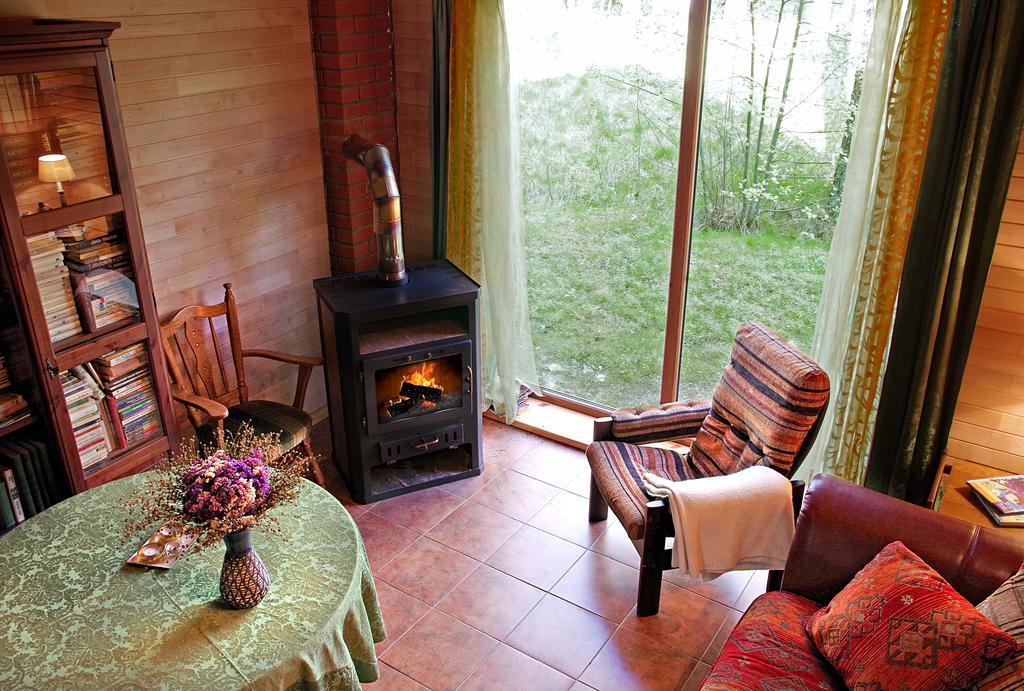 Guest House Pitagi Kosrags ภายนอก รูปภาพ