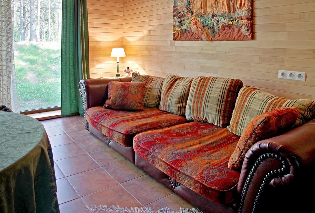 Guest House Pitagi Kosrags ภายนอก รูปภาพ